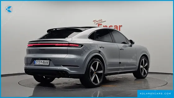 PORSCHE CAYENNE 3.0 COUPE