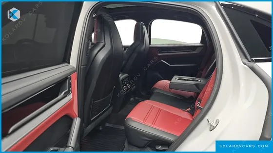 PORSCHE CAYENNE 3.0 COUPE