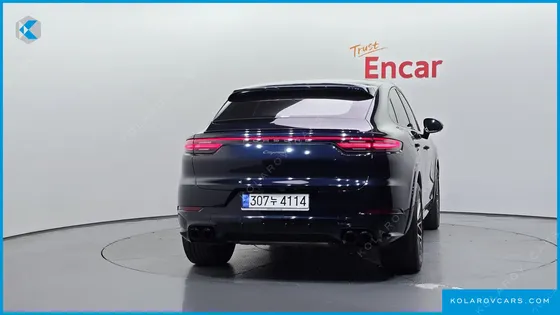PORSCHE CAYENNE 3.0 PLATINUM EDITION
