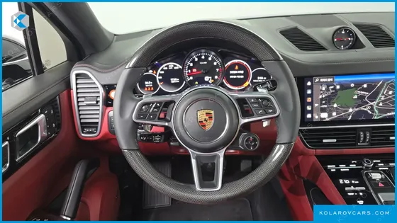 PORSCHE CAYENNE 3.0 PLATINUM EDITION