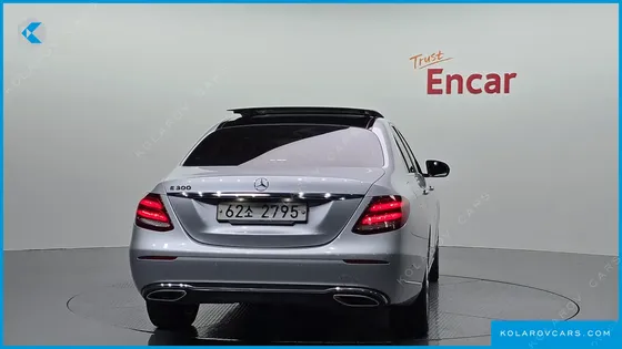 MERCEDES E-CLASS E300 EXCLUSIVE