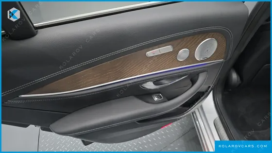 MERCEDES E-CLASS E300 EXCLUSIVE