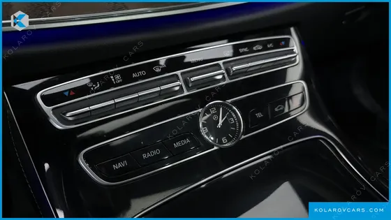 MERCEDES E-CLASS E300 EXCLUSIVE