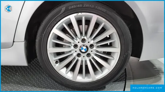 BMW 5 SERIES 528I