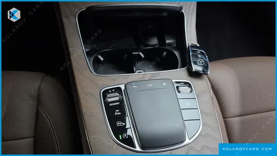 MERCEDES E-CLASS E250 EXCLUSIVE