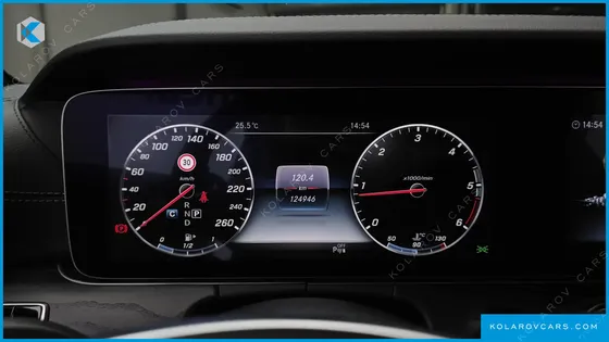 MERCEDES E-CLASS E220D COUPE