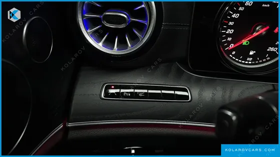 MERCEDES E-CLASS E220D COUPE