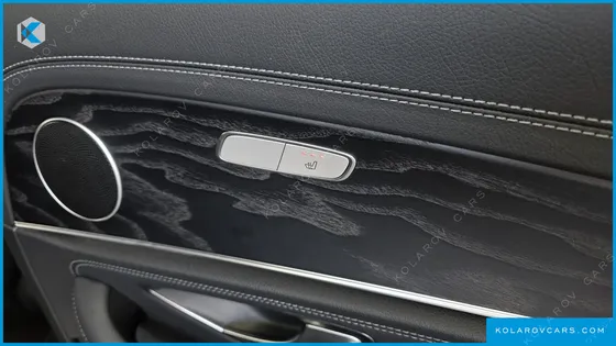 MERCEDES E-CLASS E220D 4MATIC AMG LINE
