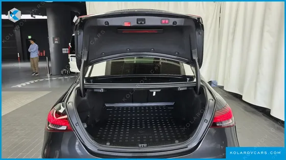 MERCEDES E-CLASS E220D 4MATIC AMG LINE