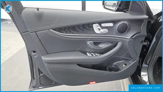 MERCEDES E-CLASS E220D 4MATIC AMG LINE