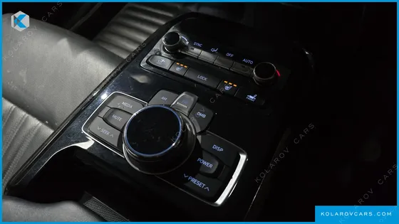 GENESIS EQ900 3.3 T-GDI AWD