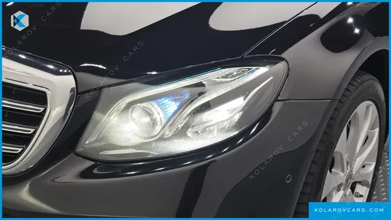 MERCEDES E-CLASS E300 4MATIC EXCLUSIVE STANDARD
