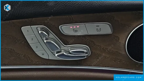 MERCEDES E-CLASS E300 4MATIC EXCLUSIVE STANDARD