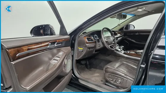 GENESIS EQ900 5.0 GDI AWD LIMOUSINE