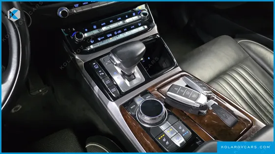 GENESIS EQ900 5.0 GDI AWD