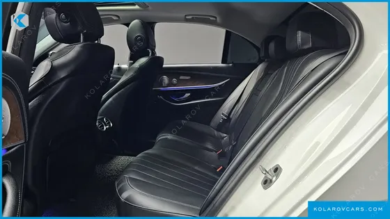 MERCEDES E-CLASS E300 4MATIC EXCLUSIVE
