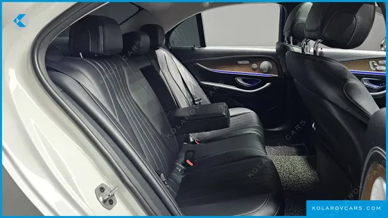 MERCEDES E-CLASS E300 4MATIC EXCLUSIVE