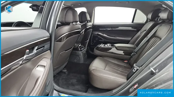 GENESIS EQ900 3.8 GDI AWD