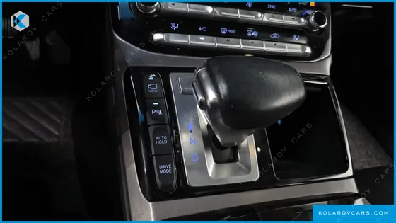GENESIS EQ900 3.8 GDI AWD