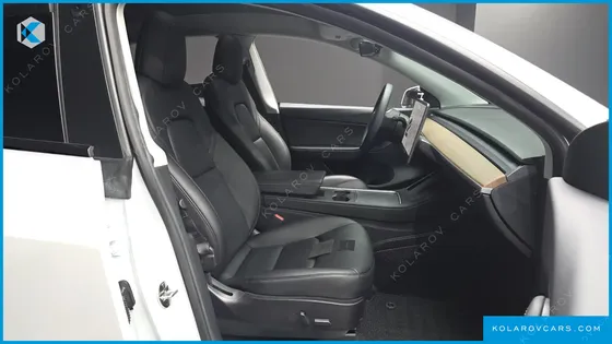 TESLA MODEL Y LONG RANGE AWD