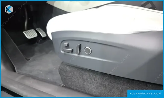 TESLA MODEL Y L LONG RANGE AWD