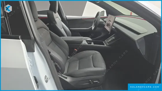 TESLA MODEL Y PREMIUM LONG RANGE AWD