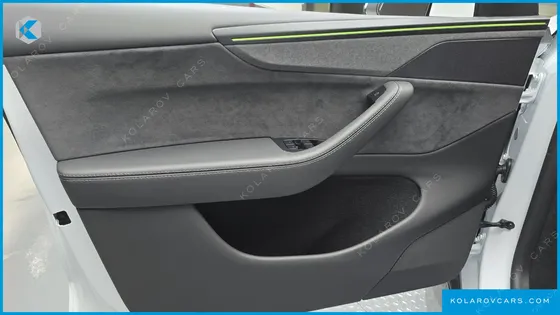 TESLA MODEL Y PREMIUM LONG RANGE AWD
