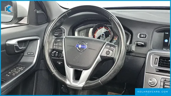 VOLVO S60 D3