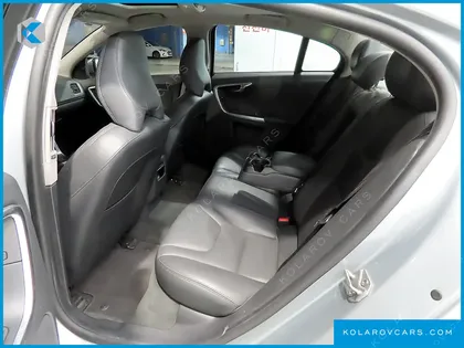 VOLVO S60 D2