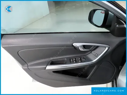 VOLVO S60 D2