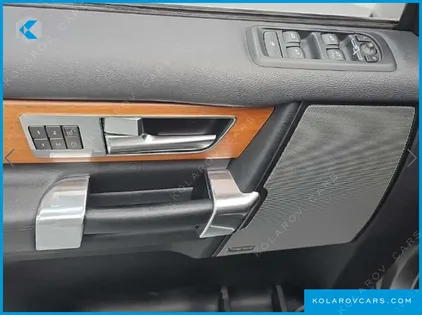 LAND ROVER DISCOVERY 3.0 SDV6 SE