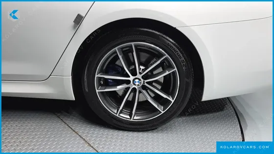 BMW 5 SERIES 520I M SPORT