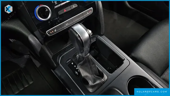 RENAULT KOREA SM6 2.0 LPE SE (RENTAL CAR)