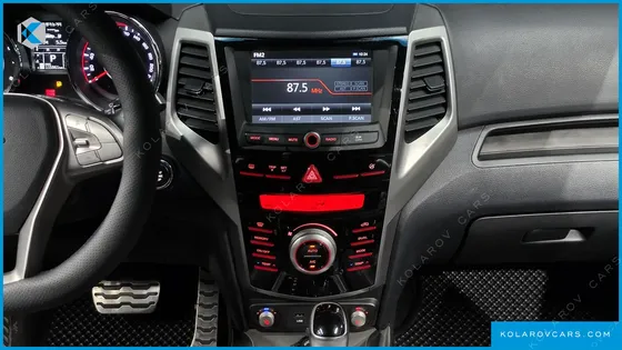 KGM - SSANGYONG TIVOLI LX 2WD