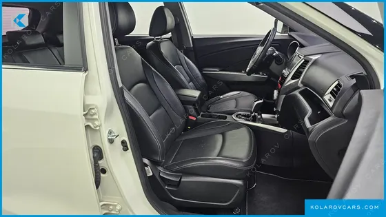 KGM - SSANGYONG TIVOLI LX 2WD