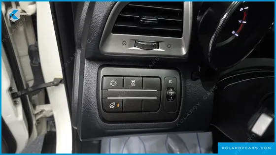KGM - SSANGYONG TIVOLI LX 2WD