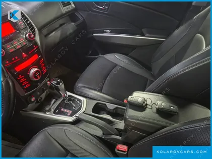 KGM - SSANGYONG TIVOLI VX 2WD