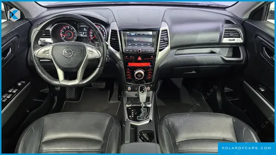 KGM - SSANGYONG TIVOLI LX 2WD