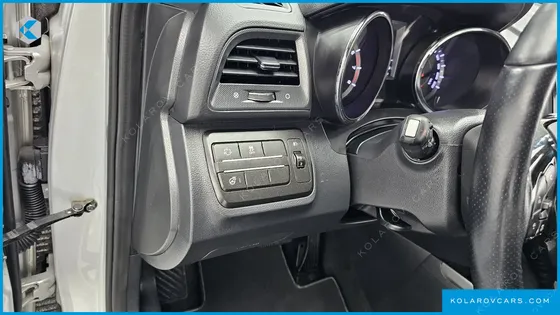 KGM - SSANGYONG TIVOLI LX 2WD