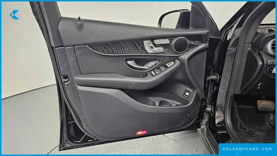 MERCEDES GLC-CLASS GCL300 4MATIC COUPE