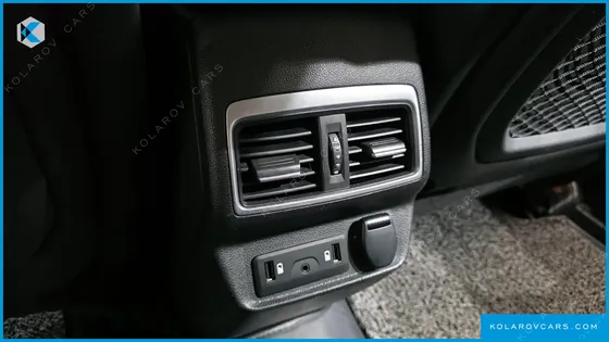 RENAULT KOREA QM6 (KOLEOS) DIESEL 2WD RE SIGNATURE