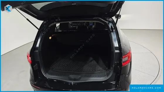 RENAULT KOREA QM6 (KOLEOS) DIESEL 2WD RE SIGNATURE
