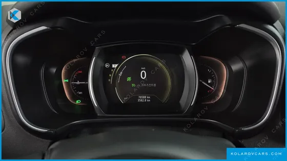 RENAULT KOREA QM6 (KOLEOS) DIESEL 2WD RE SIGNATURE
