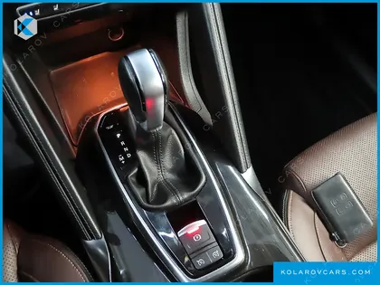 RENAULT KOREA QM6 (KOLEOS) DIESEL 2WD RE SIGNATURE