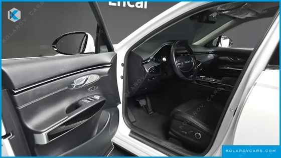 GENESIS GV70 2.5T GASOLINE 2WD