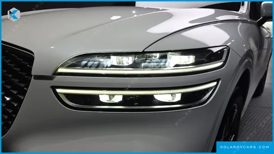 GENESIS GV70 2.5T GASOLINE 2WD