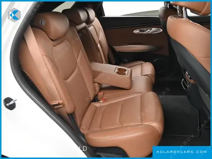 GENESIS GV70 2.5T GASOLINE 2WD