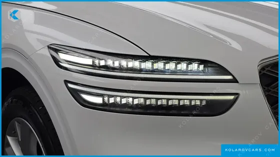 GENESIS GV70 2.5T GASOLINE 2WD