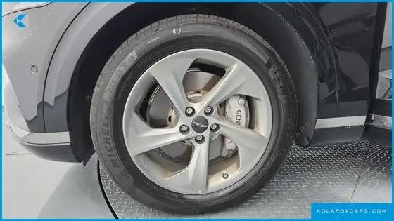 GENESIS GV70 2.5T GASOLINE AWD