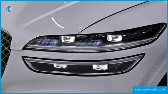 GENESIS GV70 2.5T GASOLINE 2WD